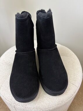 BearPaw Black Short Suede Fleece Winter Boots